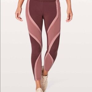 NWT Lululemon leggings Wild Twist